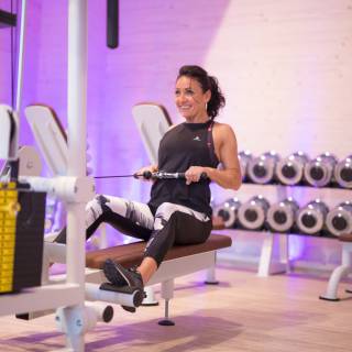 Modern fitness room - Hotel Felsenland Dahn